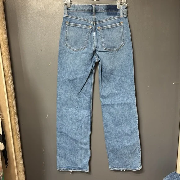 Abercrombie & Fitch 90’s Relaxed Jeans - Picture 3 of 3
